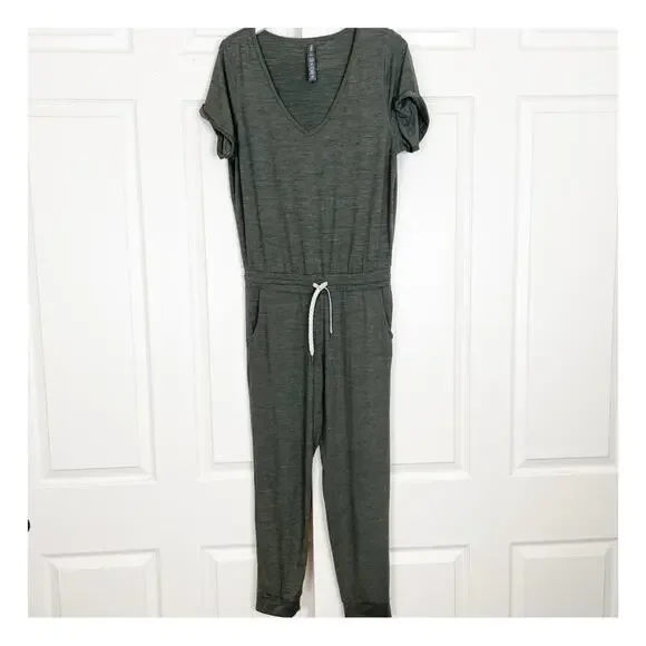 Vuori All Day Olive Heather Jersey Knit Jumpsuit Short Sleeve Loungewear Sz L